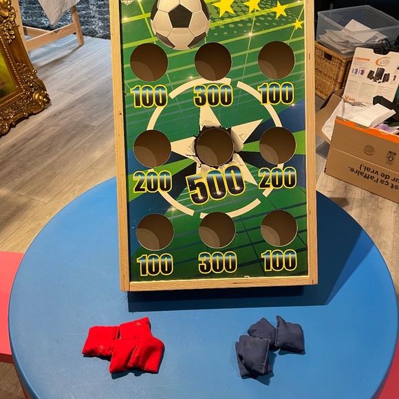 Bean Bag Toss - Picture 1 of 1